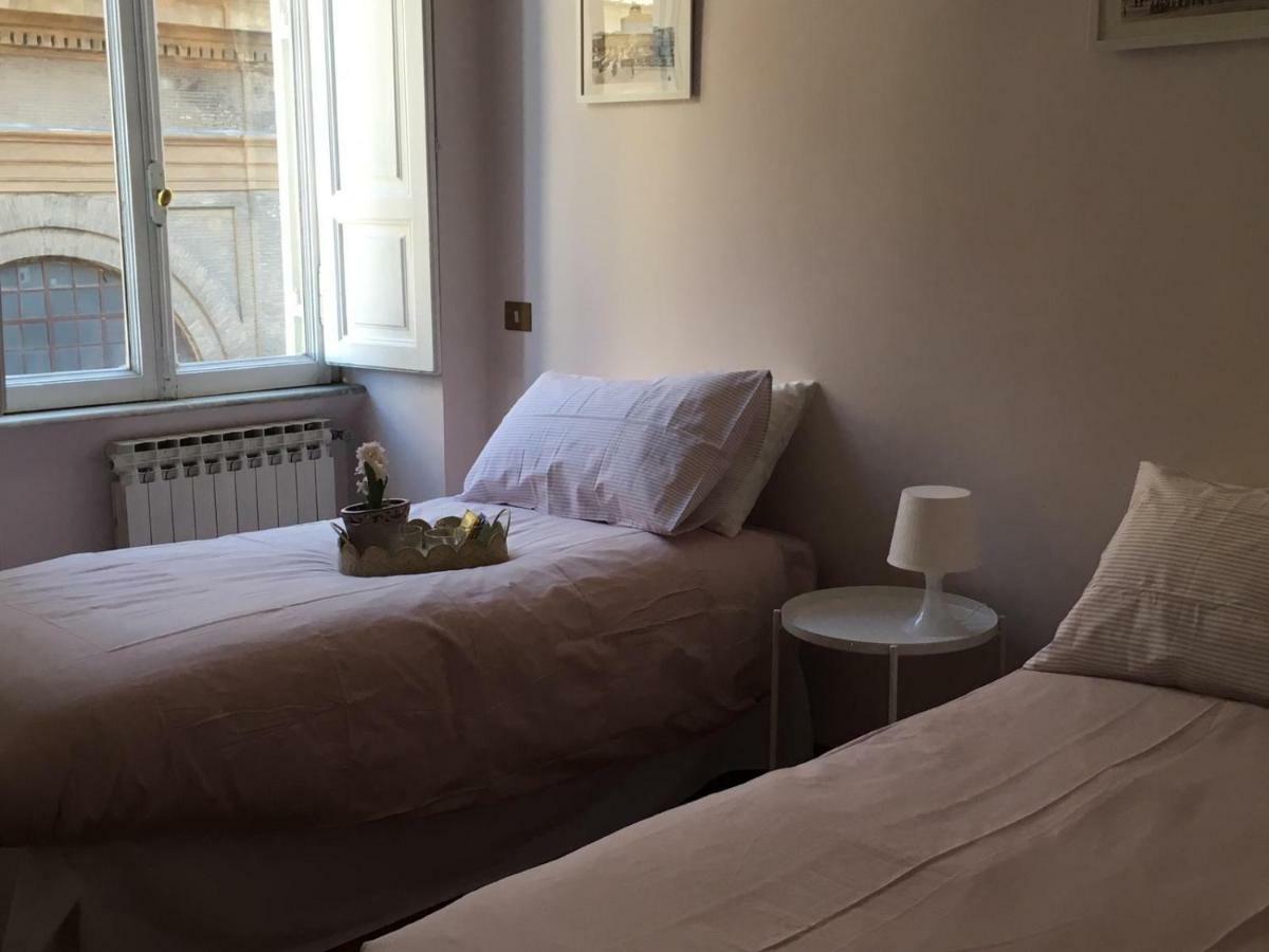 Loft Campo De' Fiori - Appartamento Campo De' Fiori - Le Cugine روما المظهر الخارجي الصورة